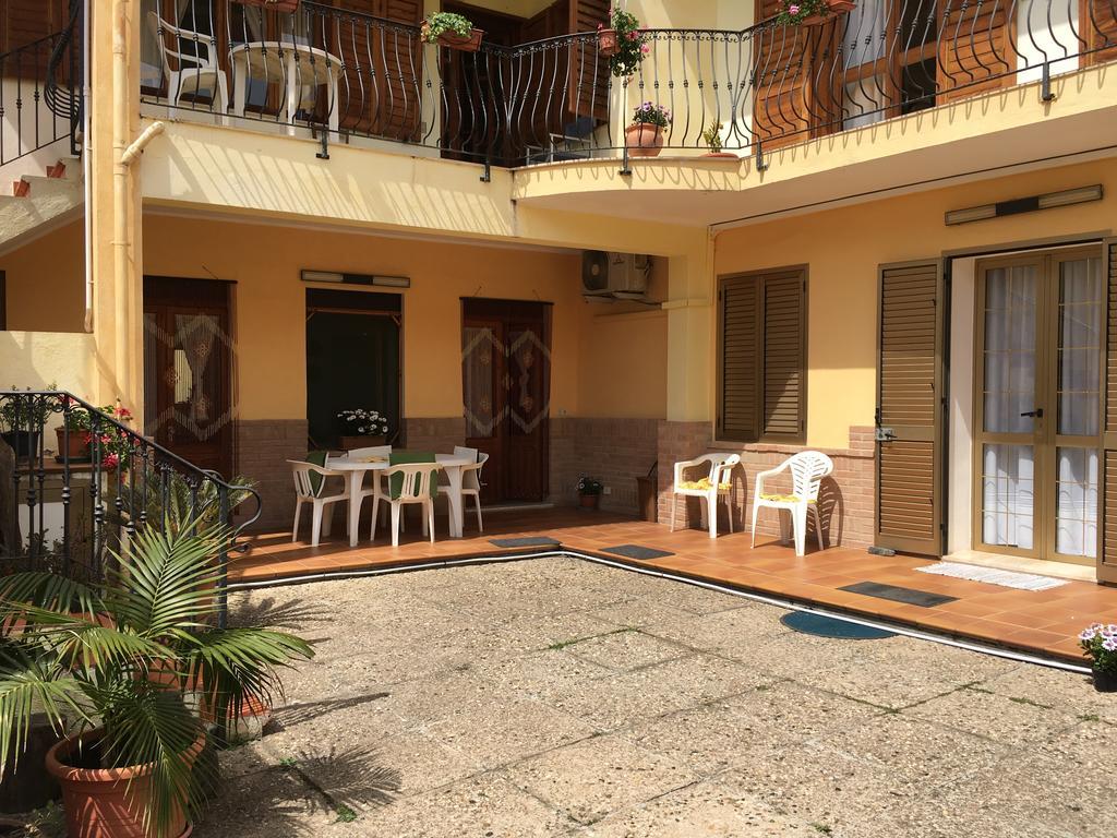 Anna Apartment Villaputzu Exteriér fotografie
